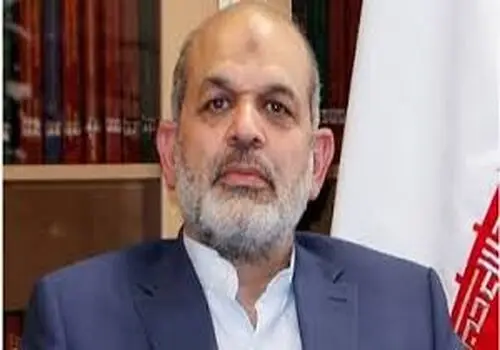 برای انتخاب خوب، ببینید چه کسی به ملاک‌های انقلاب نزدیک‌تر است