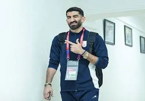 خدابنده‌لو با پرسپولیس تمدید کرد