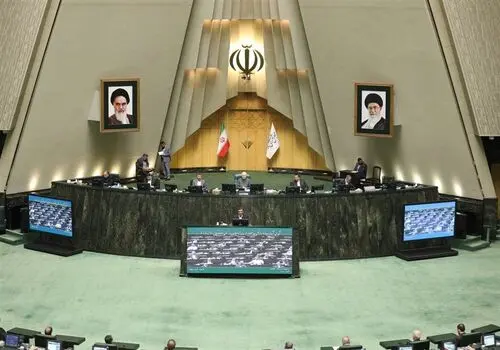مجلس از استیضاح‌ وزرا منصرف شد؟