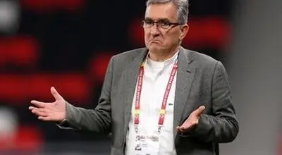 هشدار شبانه به سرمربی پرسپولیس در رستوران