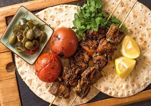ناهارت با من: خورش آلوچه: ترشی بهاری، طعمی بی‌نظیر!