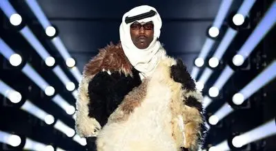 هفته مد عربستان و پوشش عجیبی که مورد توجه کاربران قرار گرفت + تصاویر