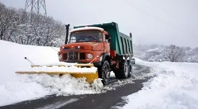 آخرین خبر از جاده‌های کشور: ۱۲ استان در محاصره برف و باران
