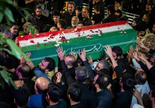 پیام جدید محمود احمدی‌نژاد در آستانه مراسم تشییع رهبر انقلاب