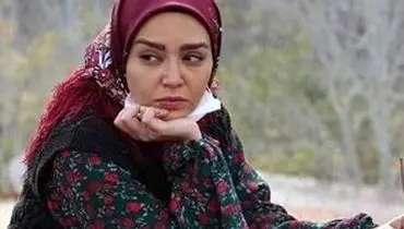 استایل عجیب بازیگر زن سریال نون خ با شلوار راه راه!