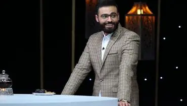 خفت گیری با قمه و اسپری فلفل از مجری معروف تلویزیون+ فیلم
