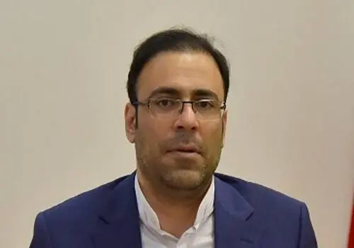 مسعود فاتح: بسیاری نقدها به رییس جمهور و معاون اول ناشی از مصالح ملی و منافع عمومی نیست