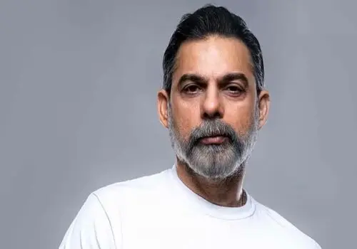 بیوگرافی و حواشی نیکی مظفری و همسرش+عکس