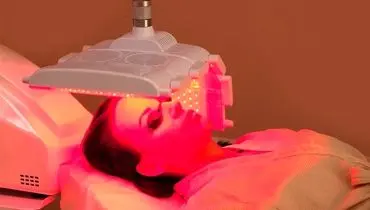 نور قرمز؛ درمان واقعی پوست یا تبلیغات پرزرق‌وبرق؟

