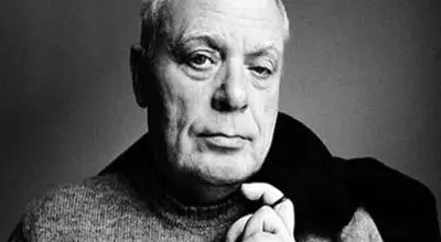 مرگِ روایتگر دیکتاتوری و جنگ