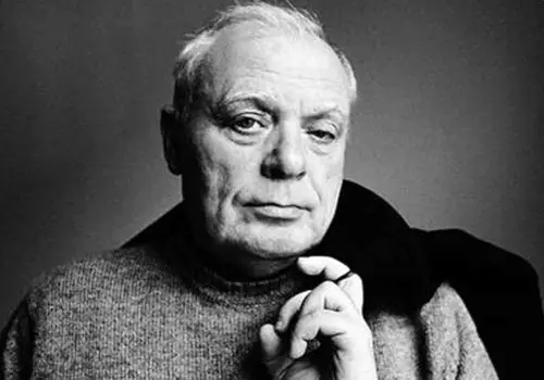 مرگِ روایتگر دیکتاتوری و جنگ