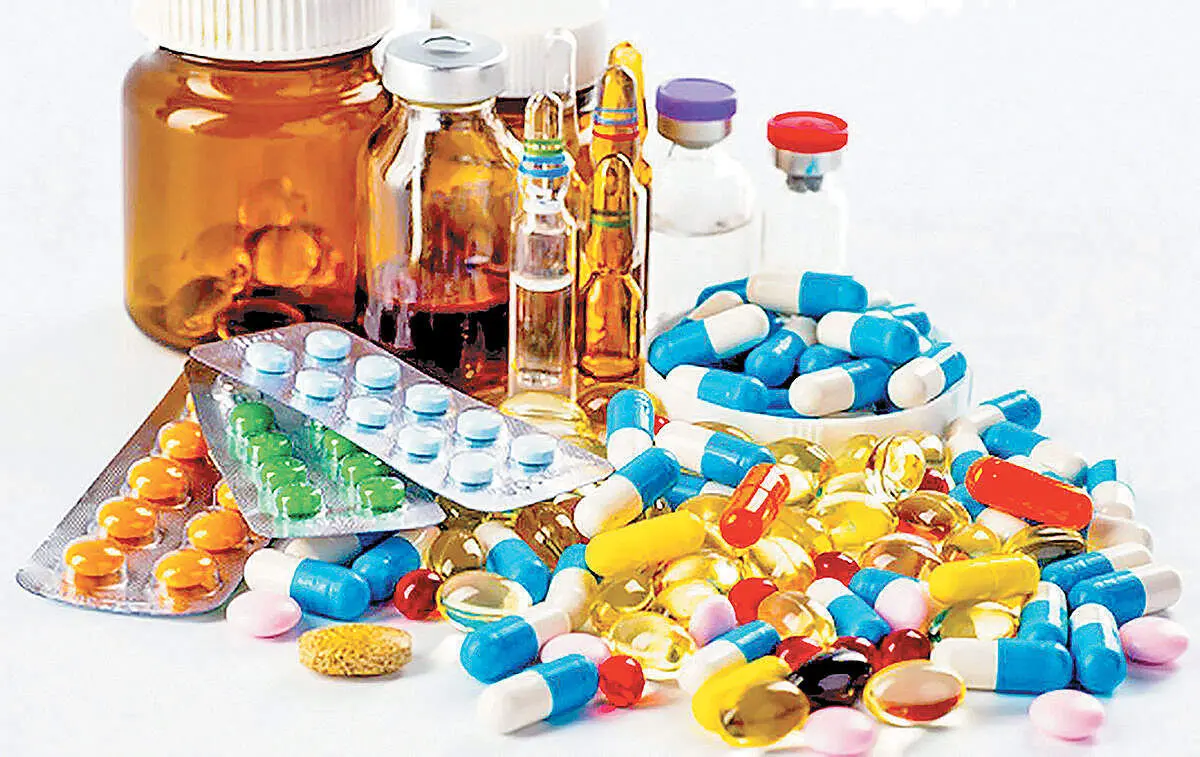 چرا دارو به داروخانه‌ها نمی‌رسد؟ | سازمان غذا و دارو از گره‌های زنجیره تأمین می‌گوید