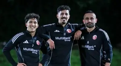 شانس ستاره سابق استقلال برای گرفتن جام