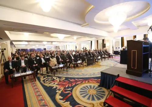  پوستر فدراسیون فوتبال ازبکستان برای بازی با ایران+ عکس