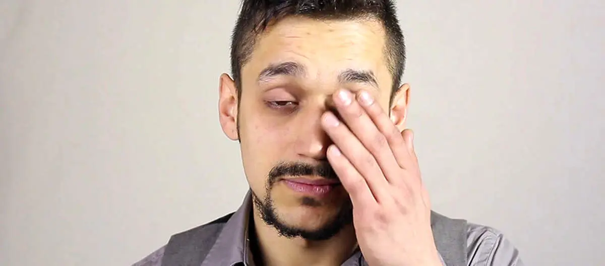 ابتلا به سندروم پوچی با مصرف گل!