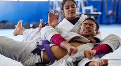  بانوان؛ ۷ تکنیک دفاع شخصی که هر زنی باید بلد باشد+عکس

