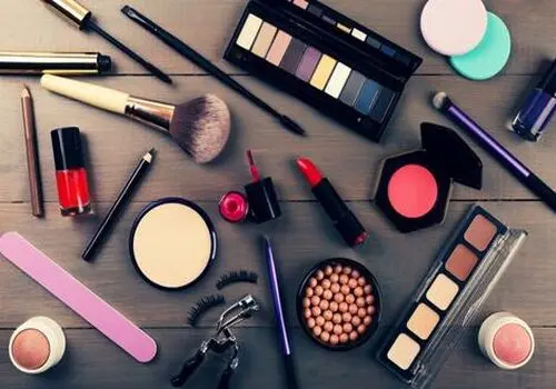 علیرضا قربانی و عاشقانه‌ای برای همسرش در سالگرد درگذشت او