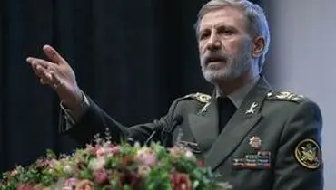 سرلشگر حاتمی: تا آخرین قطره خون از عزت و شرف ایران پاسداری می کنیم