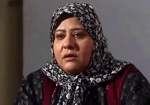«صورتی‌طور» رابعه اسکویی؛ عکس‌هایی متفاوت با تم صورتی و بهاری!