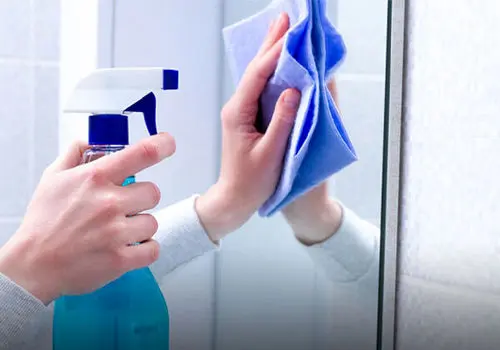 راز درخشش آینه‌ها؛ تمیزی بدون مواد شیمیایی خطرناک

