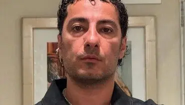 استایل جدید نوید محمدزاده از داخل سرویس بهداشتی