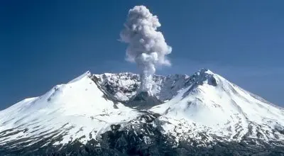 کوه آتشفشان تفتان بعد از ۷۰۰هزار سال فعال شد؟