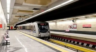 اختلال موقت در خط ۴ مترو تهران با مدیریت بحران برطرف شد