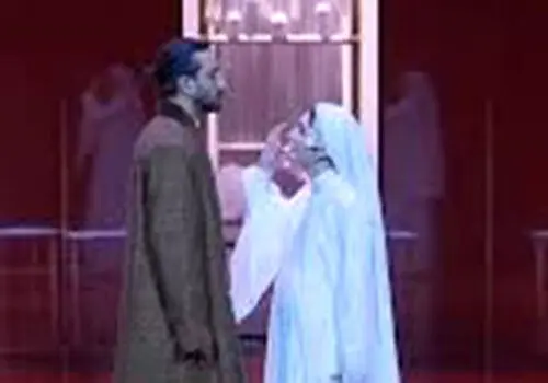 گریم سنگین و متفاوت روزبه حصاری جلب توجه کرد