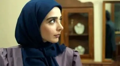 سلفی جنجالی المیرا دهقانی: آیفون ۱۷ بازیگر «لحظه گرگ و میش» سوژه شد!