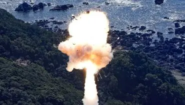 لحظه منفجر شدن موشک فضایی ژاپن لحظاتی پس از پرتاب+ فیلم