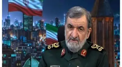 محسن رضایی: ۵ کشتی قاچاق نفت را در تنگه هرمز هدف قرار دادیم