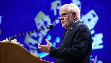 حضور عارف در سومین جلسه بررسی راهکارهای ارتقای علم و فناوری کشور