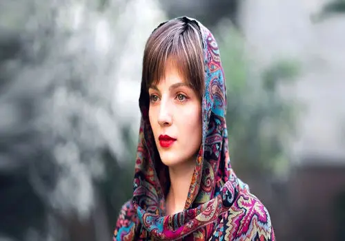 هارمونی زیبای چشم های مهسا حجازی با لباسش+ عکس