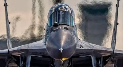 کدام جنگنده ها از آسمان پایتخت ایران محافظت می کنند+ فیلم