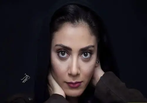 ادعای آزار میلی بابی براون؛ دیوید هاربر زیر ذره‌بین نتفلیکس