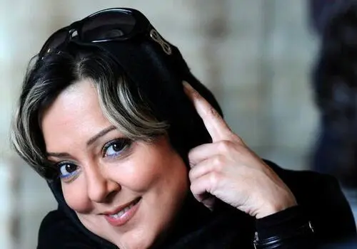 عکس جدید پرستو گلستانی در ۵۵ سالگی؛ بازیگر «پدرسالار» بعد از سال‌ها!