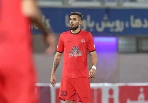 هافبک استقلال جایگزین نوراللهی در پرسپولیس؟/ بمب فصل در اردوی رقیب می‌ترکد!