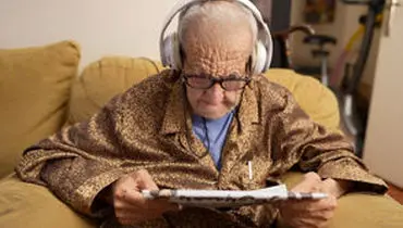 ویدئو خوش‌انرژی از بازیگر ۸۷ ساله سینمای ایران