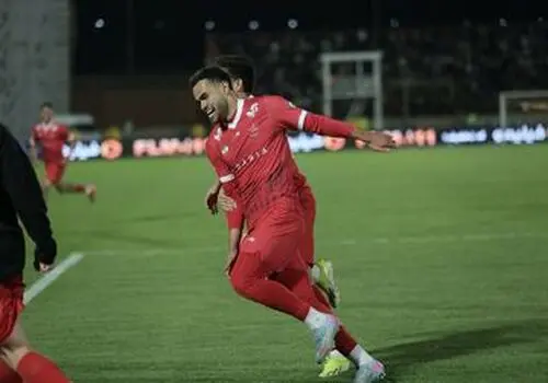  پیروزی پرسپولیس هدیه‌ای بود که قبل از بازی با استقلال به این تیم دادند/ چرا تیم من باید به خاطر پرسپولیس قربانی شود؟ 