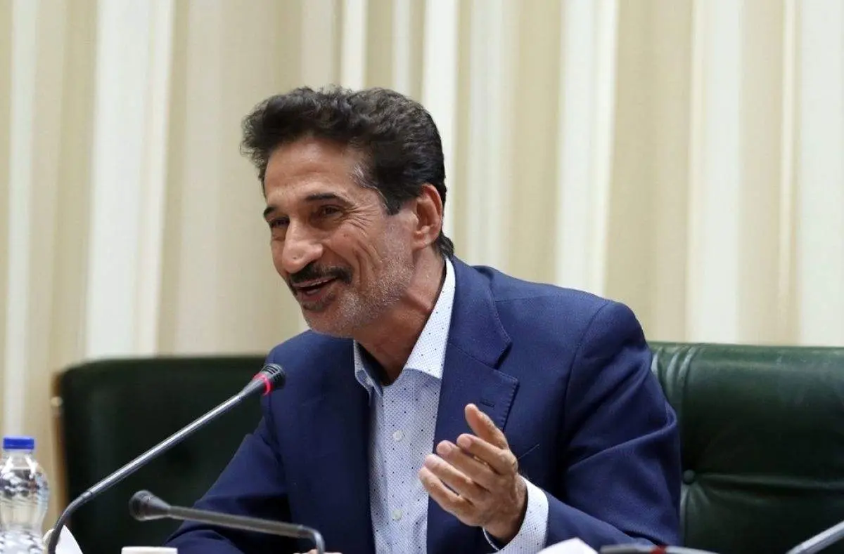 نامه‌ای که خطاب به رهبری نوشته شده وجهه قانونی ندارد!