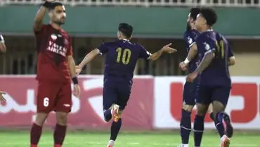 چادرملو بعد از ۵ هفته بالاخره برد