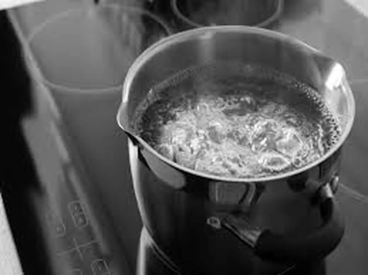  آب تصفیه شده و آب جوشیده؛ تفاوت اینها چیست؟