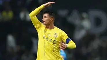 چشمک زدن داور زن مسابقه النصر و الهلال به رونالدو!+ عکس

