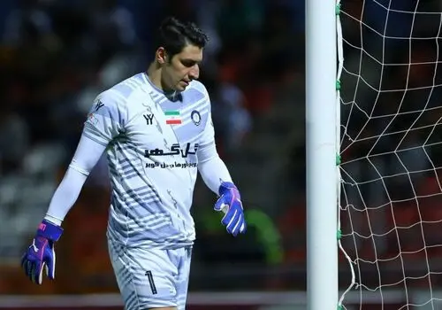 ساپینتو مچ اشکان دژاگه را خواباند