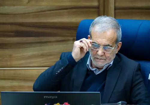  عزیمت عراقچی همراه با رئیس جمهور به جمهوری آذربایجان 