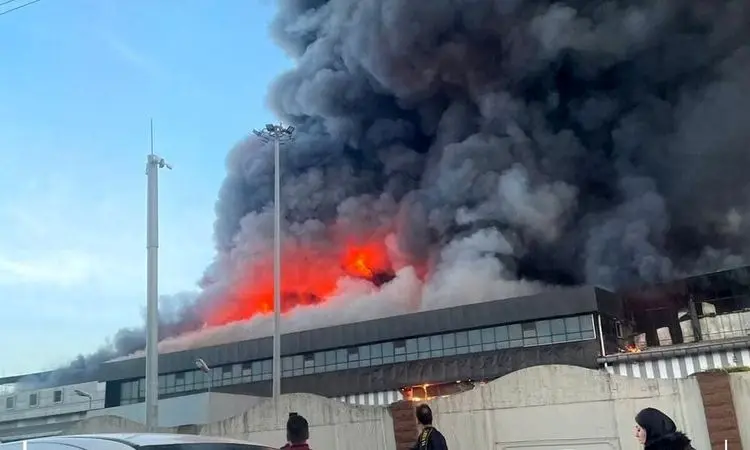 جزئیات آتش‌سوزی در کارخانۀ کاله در آمل+فیلم