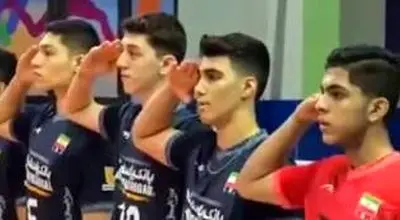 سلام نظامی تیم والیبال زیر ۱۶ سال ایران| ببینید