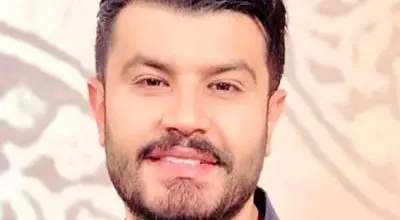 خوانندگی پیمان طالبی مجری برنامه طبیب روی آنتن زنده!