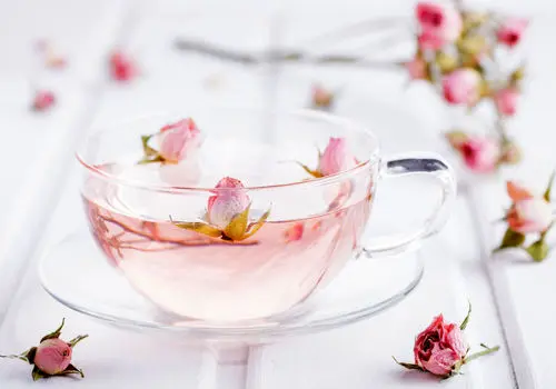 یه لیوان آب ساده رو، به حال خوب تبدیل کن!