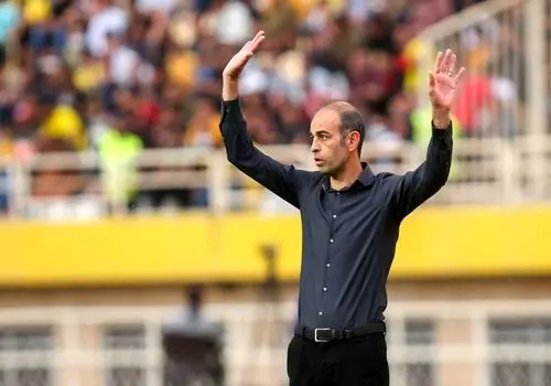 سرمربی سپاهان: AFC تصمیمات بهتری بگیرد